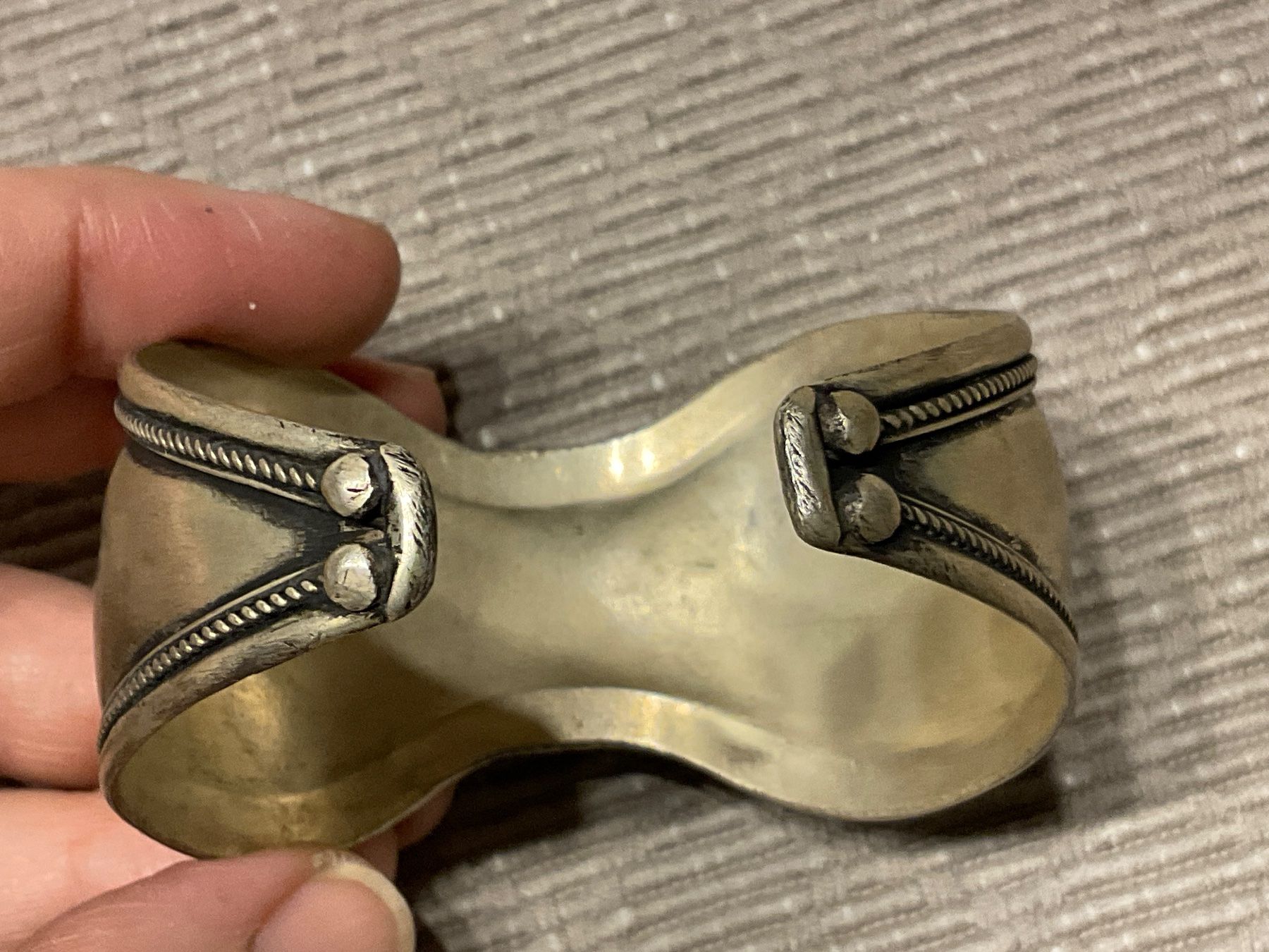Armbänder & -reifen: Armreif mit Stein – Gebraucht aus Rümlang von resale35 2