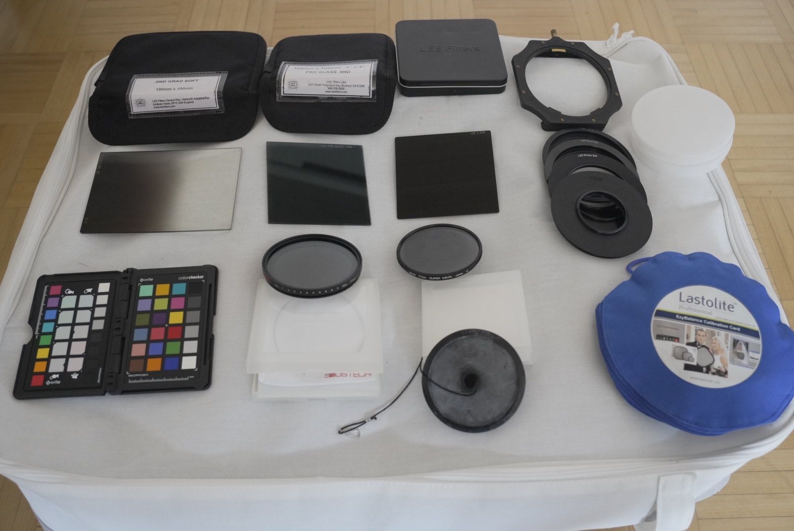 Filtres: Lee Filter System für Vollformat Fotokameras – D'occasion à Ebmatingen par glip