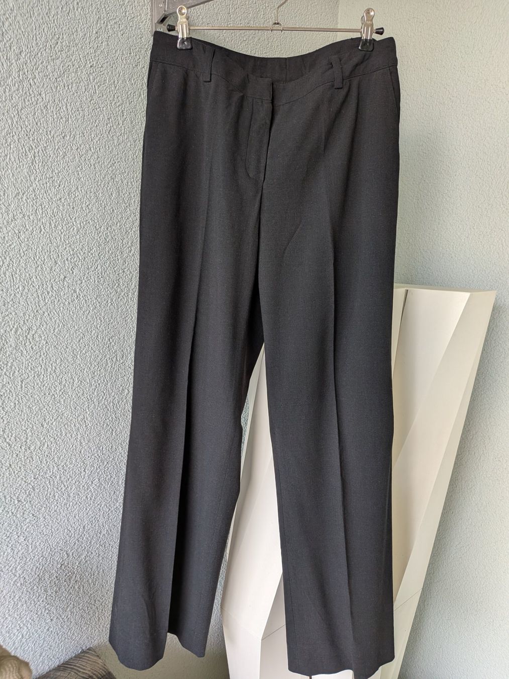 Hosen: Hose Akris schwarz Gr. 36 – Gebraucht aus Emmen von magelan