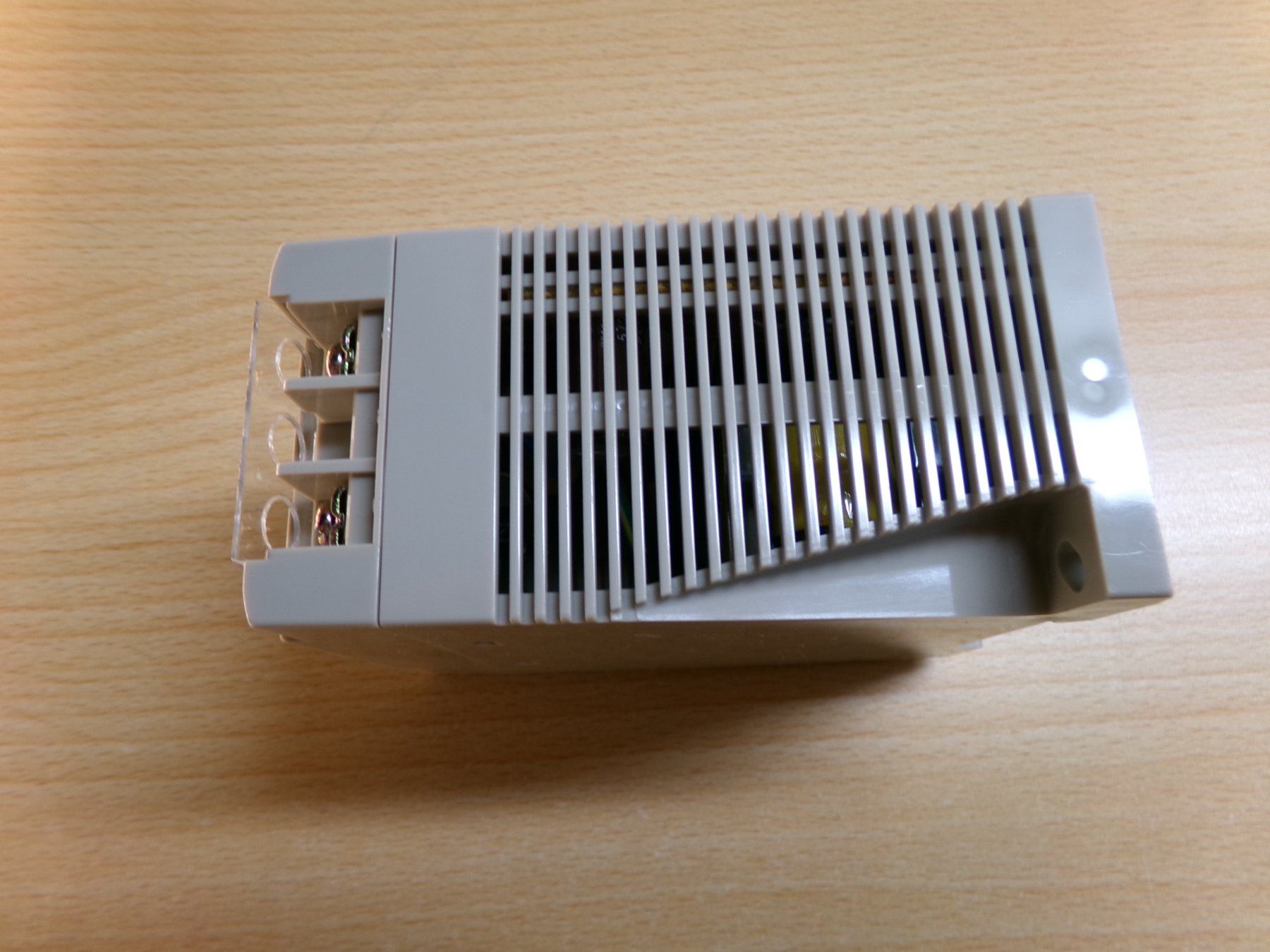Omron Componenti elettronici: Netzteil 24VDC 0,6A Omron – Usato da Hombrechtikon venduto da Maloev17 5