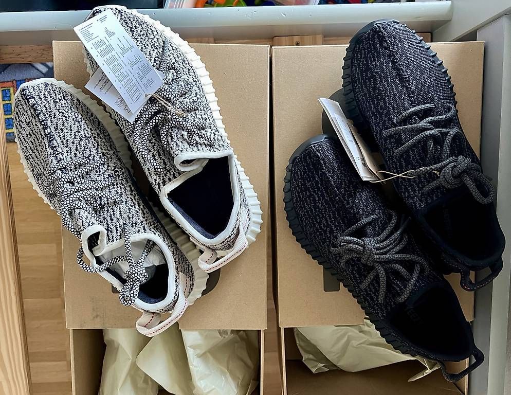 Herrenschuhe: Yeezy 350 neuve avec facture 42 – Gebraucht aus Préverenges von Baklaw 3