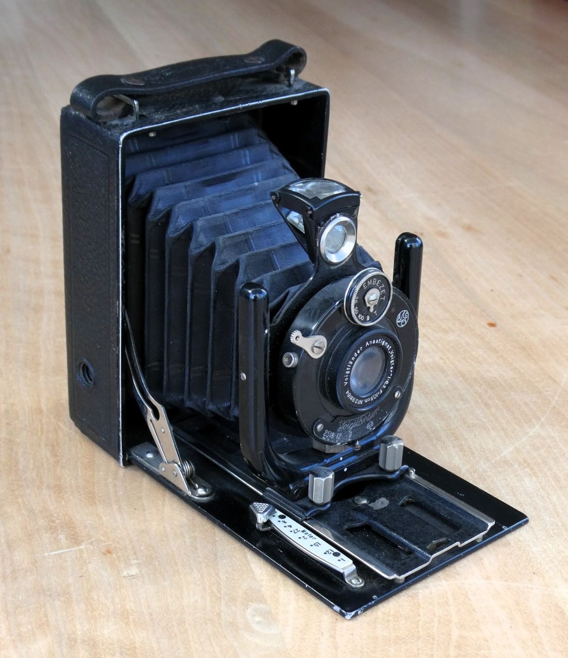 Fotocamera: Plattenkamera Voigtländer Yag – Usato da Beromünster venduto da legolas_mt-gd 1