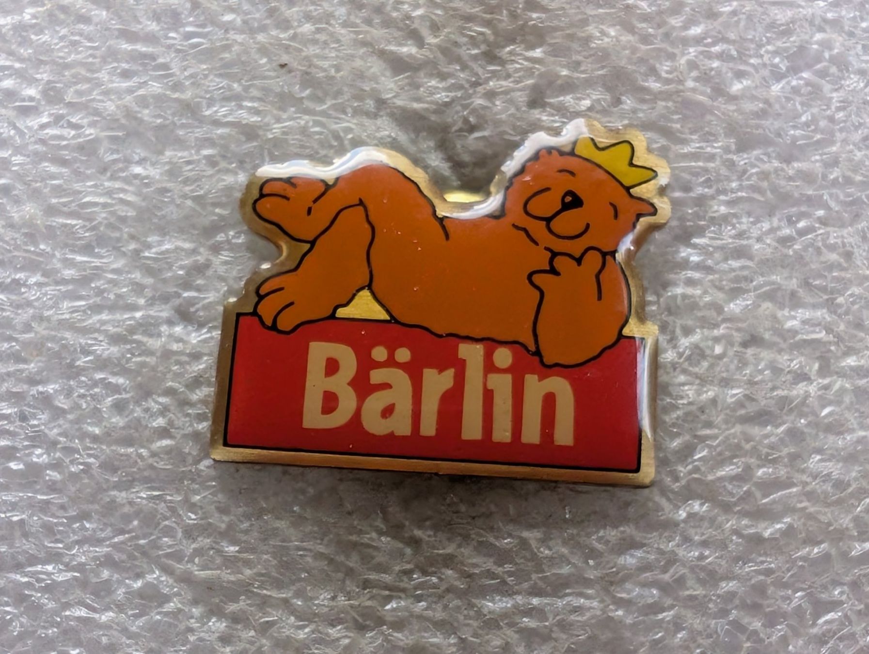 Placchette & Badge: Ansteckpin 218: Bärlin – Usato da Oppligen venduto da Pin-Fall-Shop