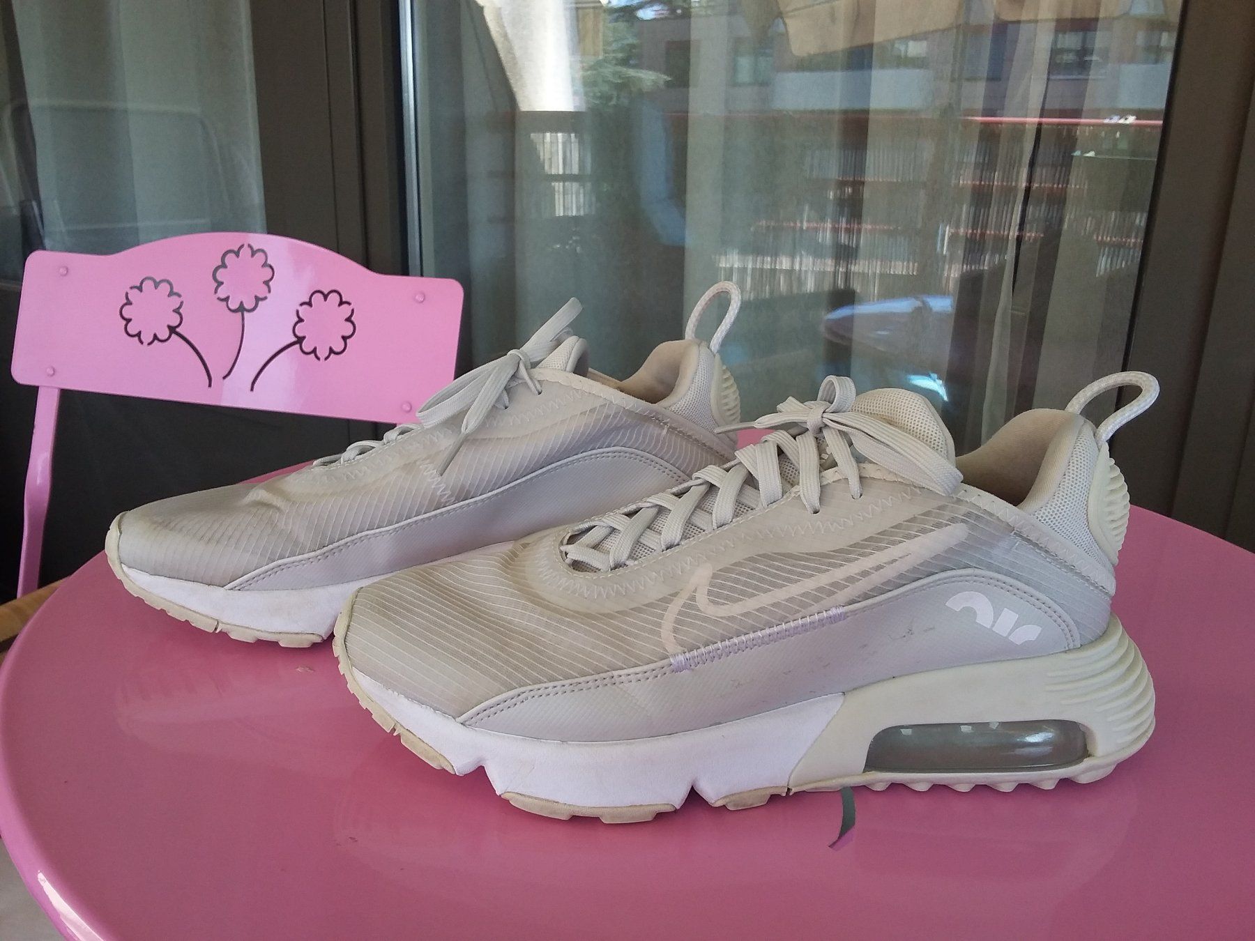 Nike Scarpe da donna: Nike Air max 2090 grise 38.5 – Usato da Chêne-Bourg venduto da Fio994 3