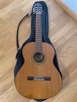 Konzertgitarre Cuenca mit Tasche guter Zustand