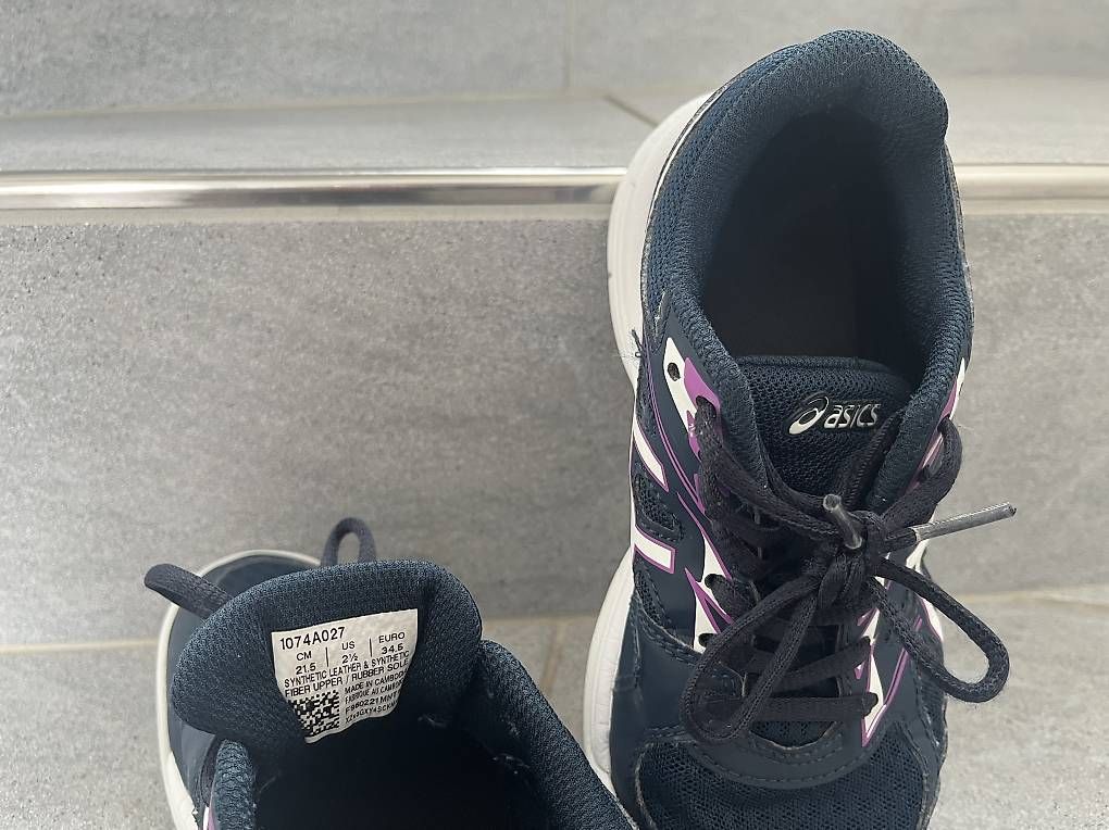 Chaussures garçon: Hallenschuhe – D'occasion à Erlen par alf710 1