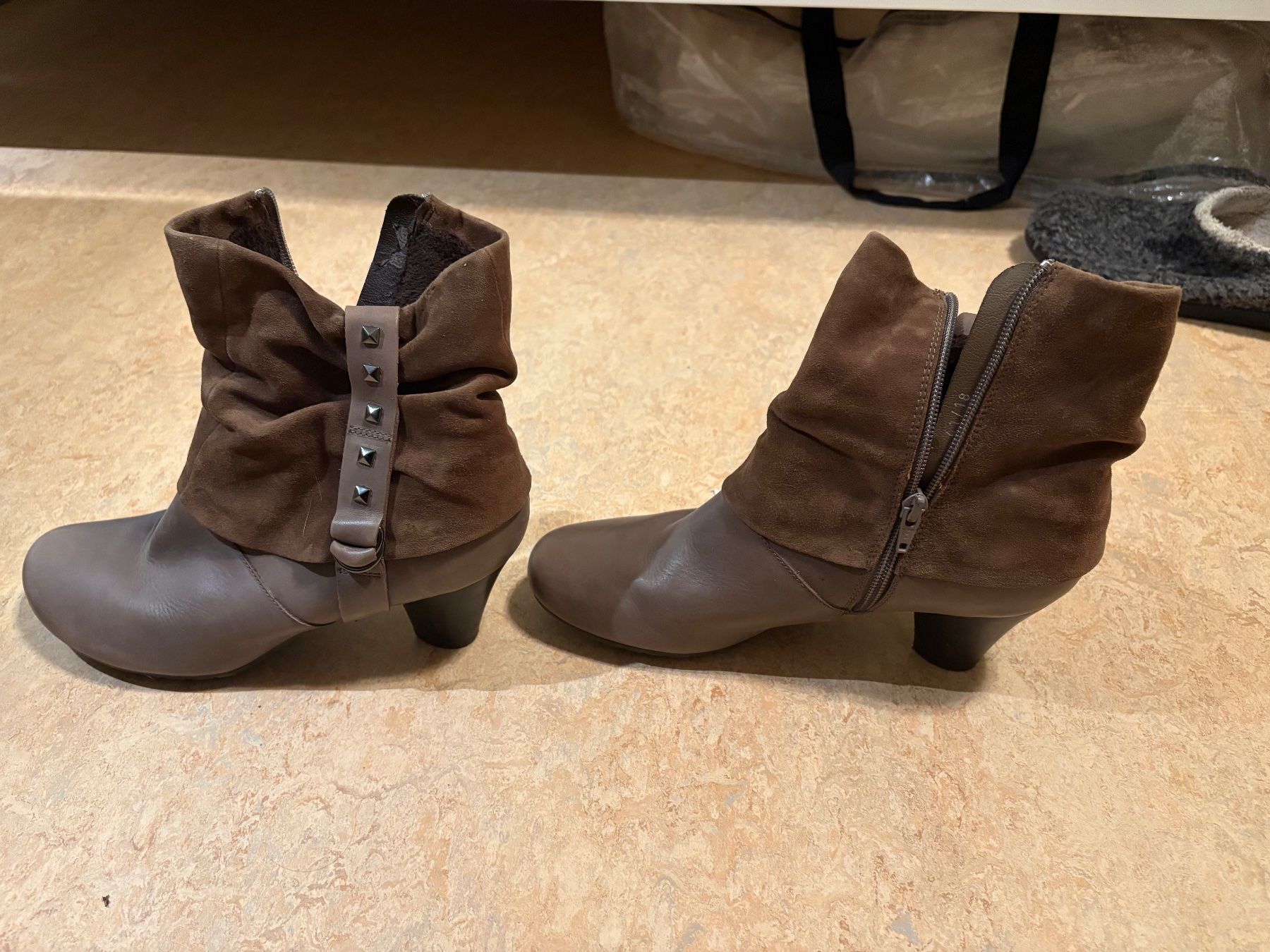 Chaussures femmes: Winterstiefel Damen – D'occasion à Neftenbach par Aldo_C 2