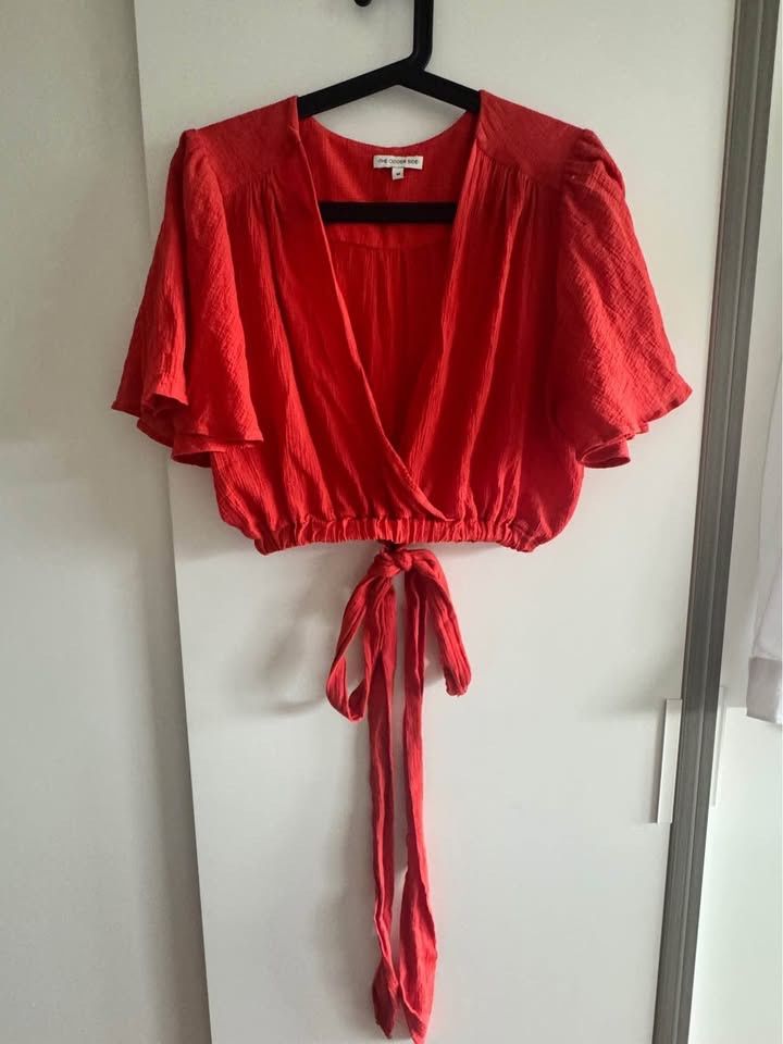 Tops: Crop Top the ODDER SIDE Gr. M – Gebraucht aus Zürich von gosia_z