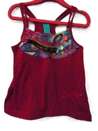 Gr. 110 / 116 DESIGUAL Shirt dunkleres Rot, bunt Länge 38cm