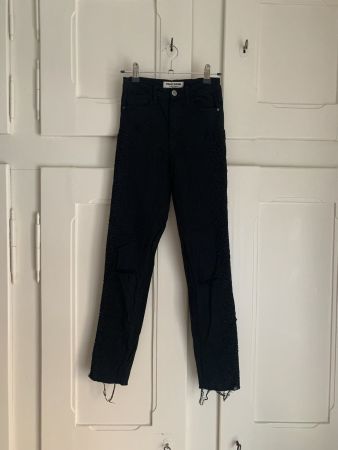 Skinny Jeans schwarz mit Stickerei - XS