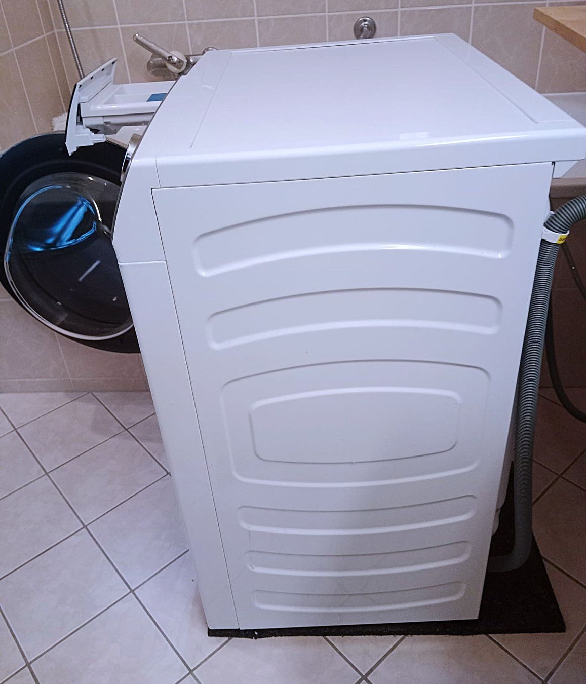 Haier Lavatrici: Lave-linge/séchoir Haier – Usato da Montreux venduto da sab_856j 3