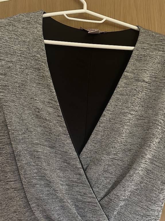 Anna Field Kleider: Graues Kleid mit Wickeloptik – Gebraucht aus Zürich von mar_5gpw 1