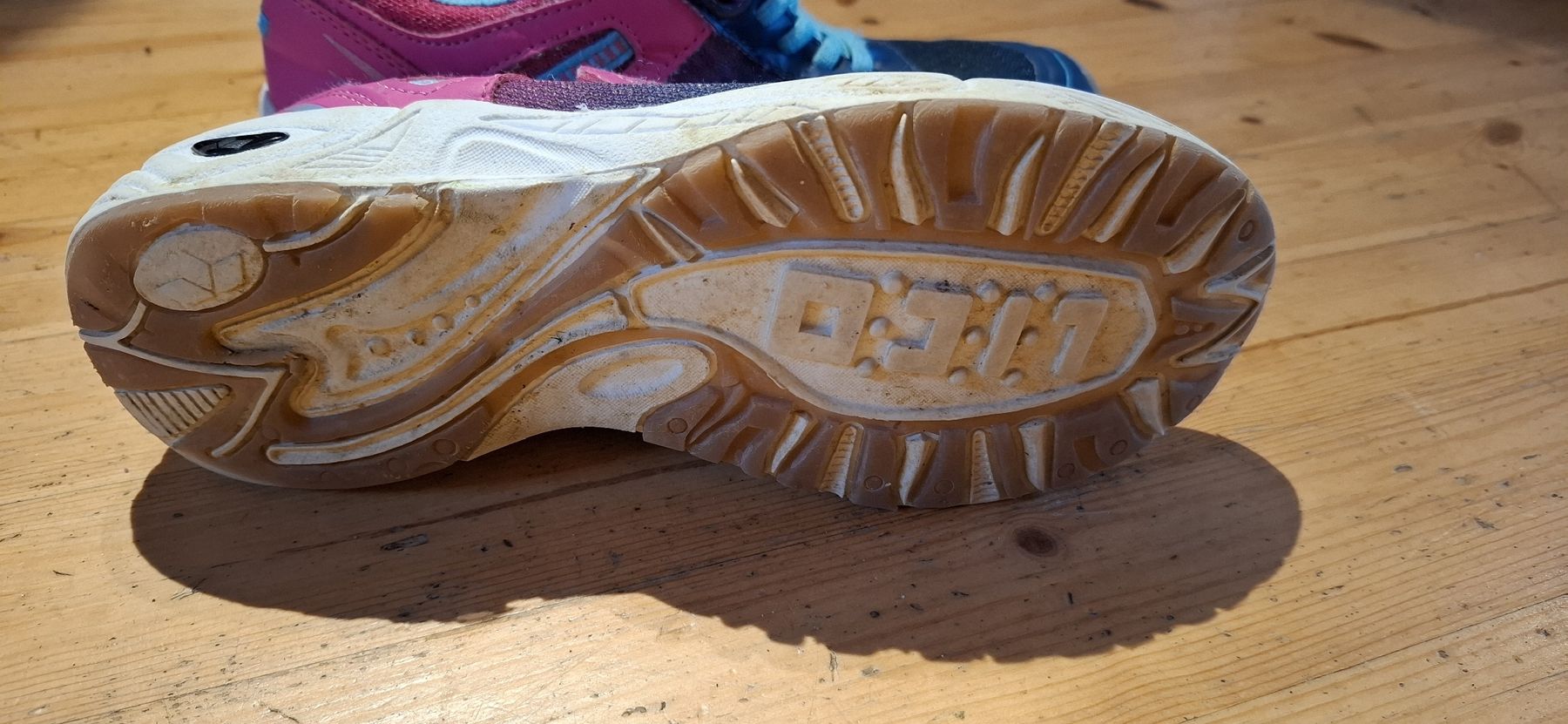 Scarpe per ragazze: Hallenschuhe Gr. 34 – Usato da Niederstocken venduto da Cocos_nut 1