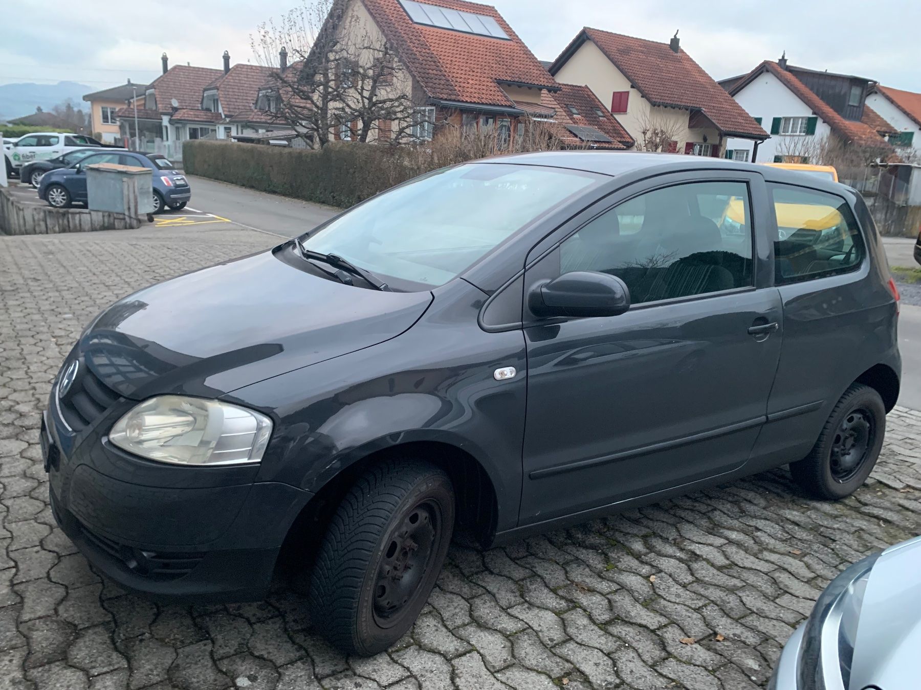 VW Automobili: VW FOX ZUM AUFBEREITEN ODER FÜR EXPORT ODER FÜR TEILE – Usato da Buttikon venduto da Sru54 8