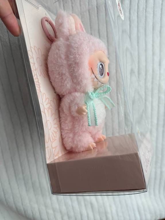 Bambole: Authentic Pop Mart Labubu Mokoko "Close to Sweet" Doll – Usato da Baar venduto da adv2403 1