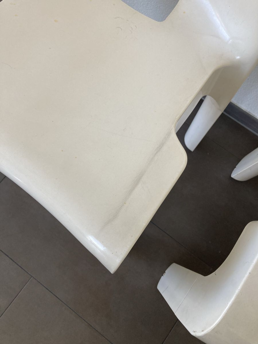 Kartell Sedie: Joe colombo 860 chair (2ea) – Usato da Frauenfeld venduto da bybong 4