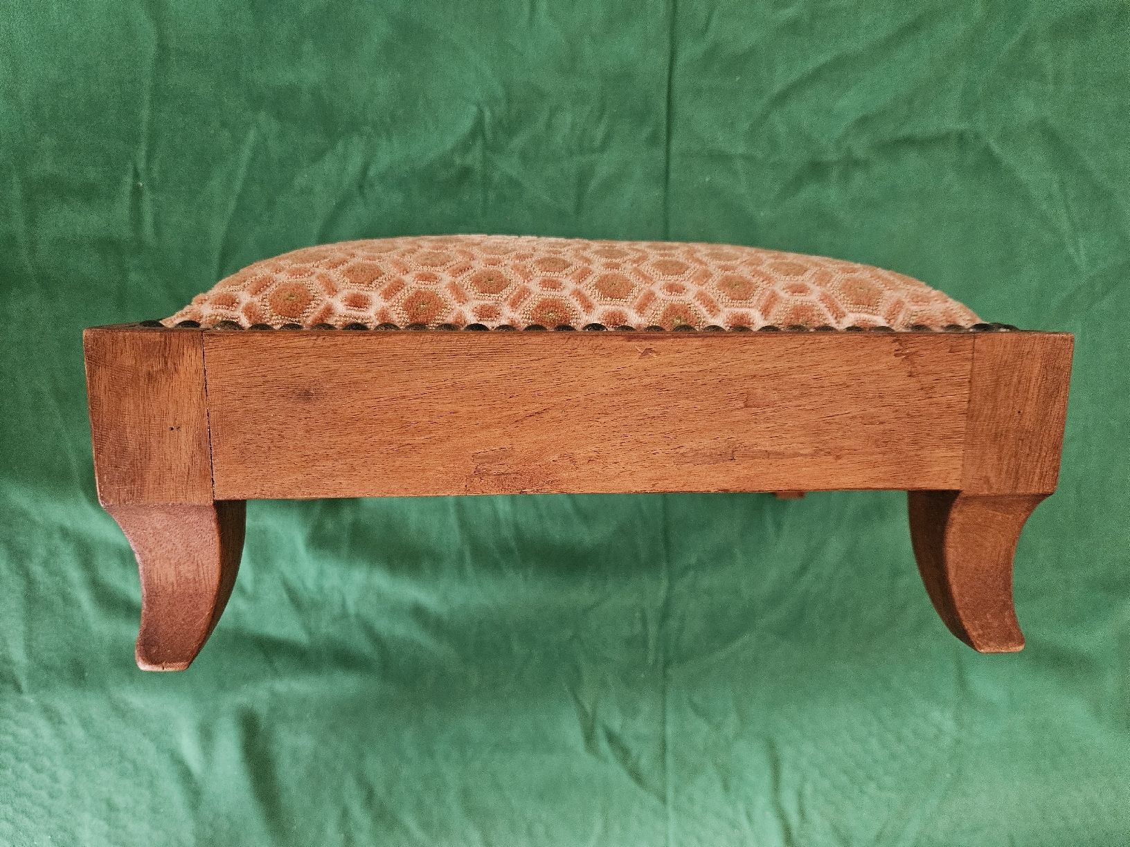 Panchine: Joli repose pieds ancien – Usato da Les Brenets venduto da SBO56