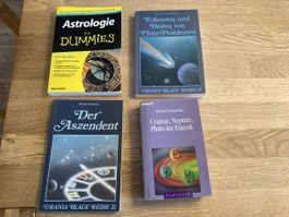 Astrologie Bücher-Set: 4 Bücher zu verschiedenen Themen