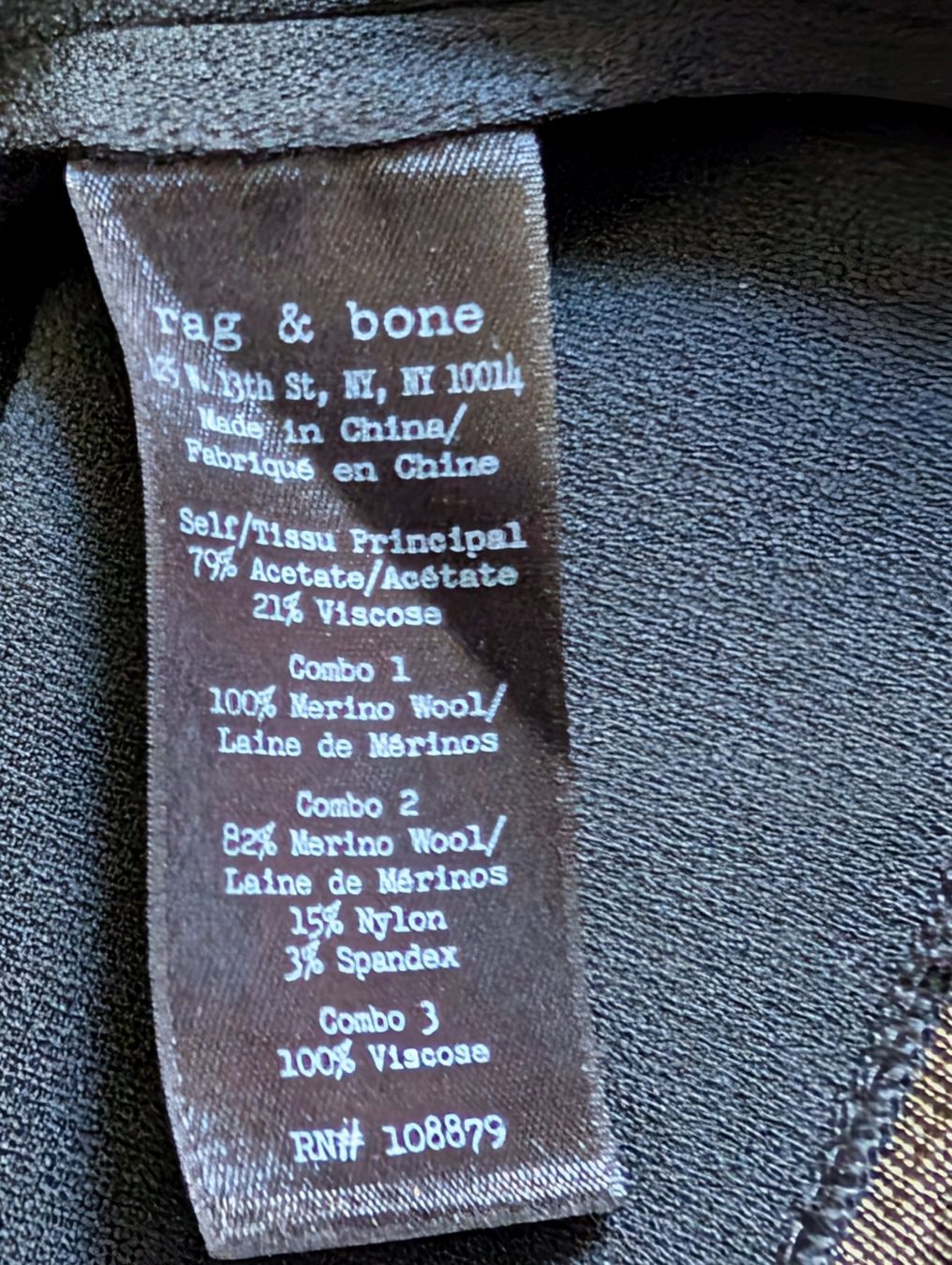 Vestiti: RAG & BONE : Robe raffinée, minimalisme chic, noir-kaki, S-M – Nuovo (secondo la descrizione) da Petit-Lancy venduto da lilycerise 5