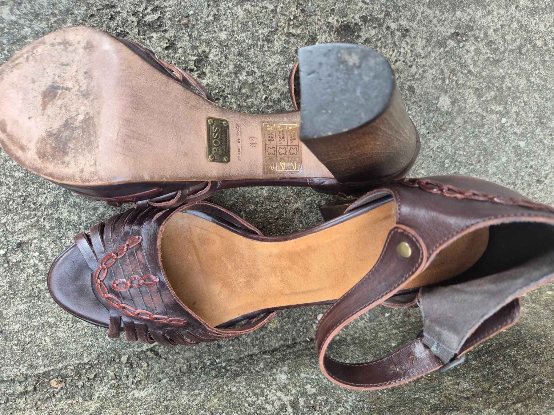 Hugo Boss Chaussures femmes: Boss Sandale 39, braun, Leder – D'occasion à Oberrohrdorf par ma-vie 3