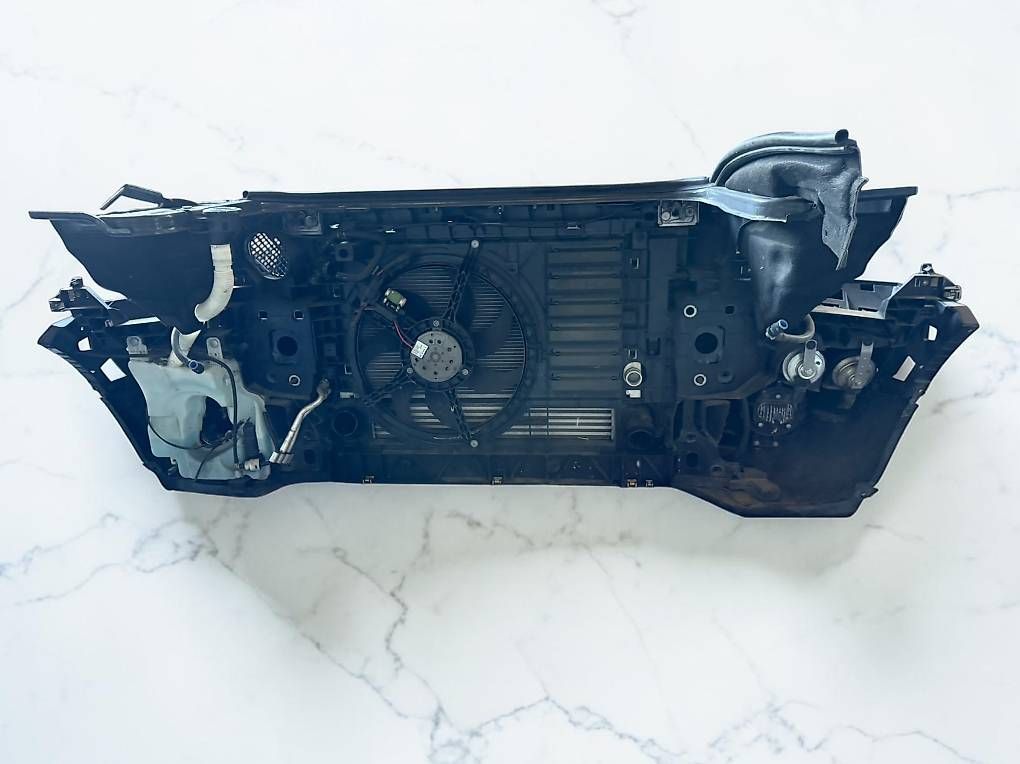 Tutti pezzi di ricambio auto: MINI Cooper Countryman S R60 2014 - 2016 Frontpaket – Usato da Safenwil venduto da Optimec_GmbH 2
