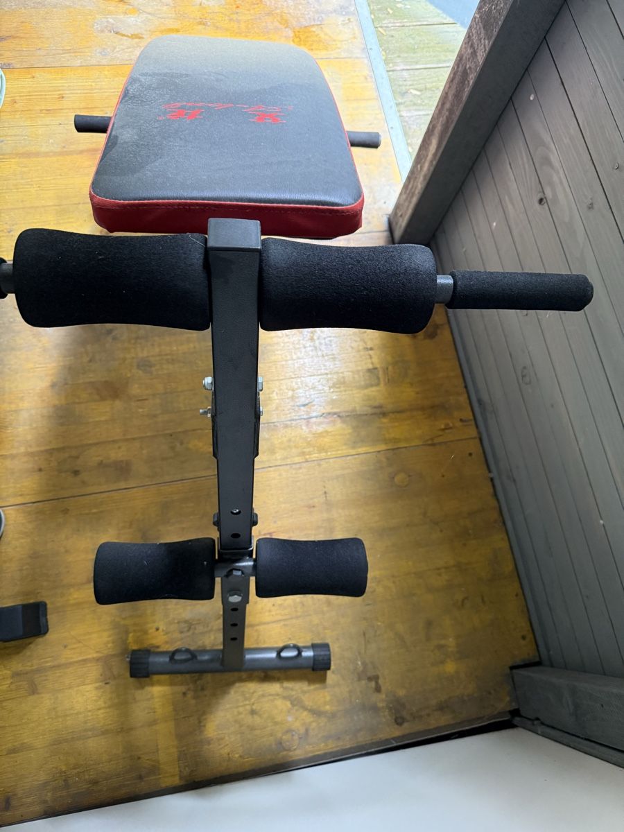 Hometrainer: Bauchtraining gerät  – Usato da Hünenberg See venduto da Dehlucaaa 2