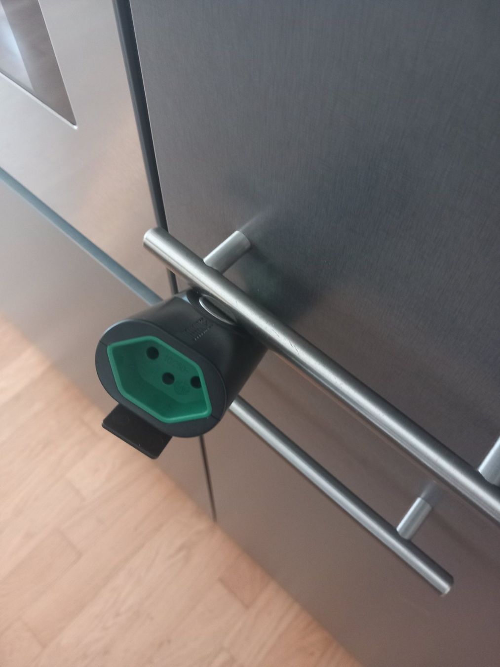 Spine: Kupplung magnetisch und mit Klipp 2er Set – Nuovo e nell'imballaggio originale da Thun venduto da Beroshop 1