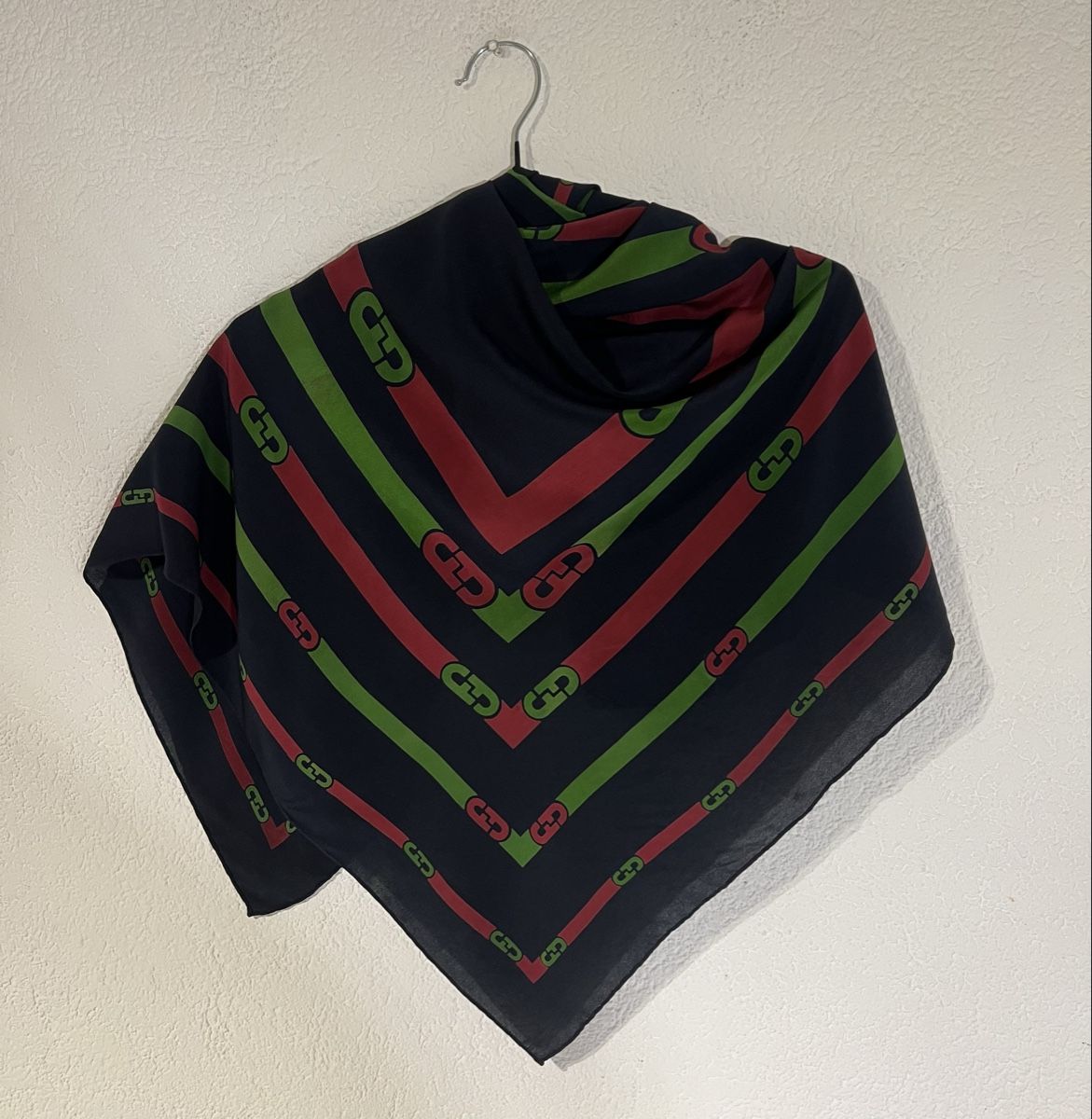 Salvatore Ferragamo Foulard & Sciarpe: Foulard Salvatore Ferragamo – Usato da St-Pierre-Clages venduto da ste_xk6p 7