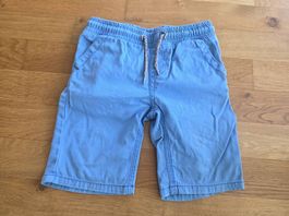 Kurze Hose Gr.110