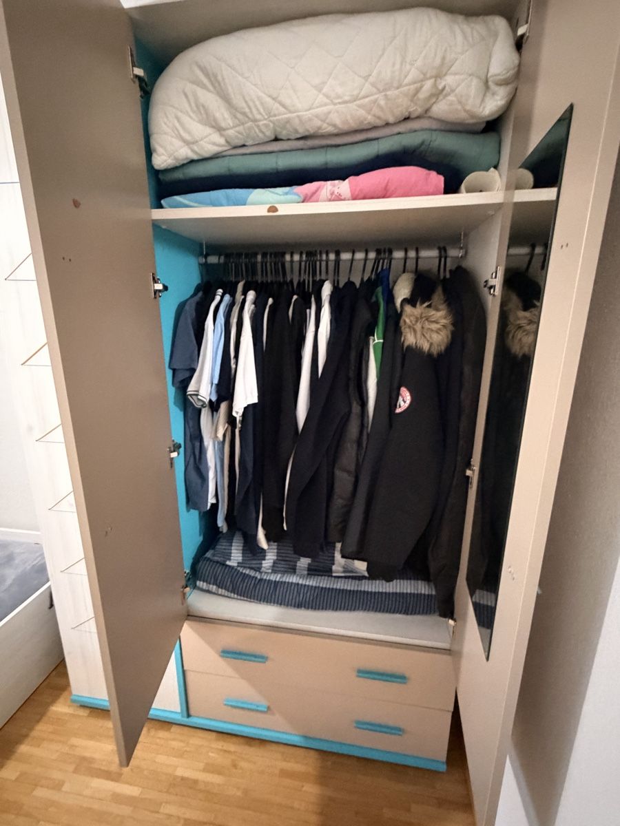 Schränke: Schrank  – Gebraucht aus ebikon von eslem 1
