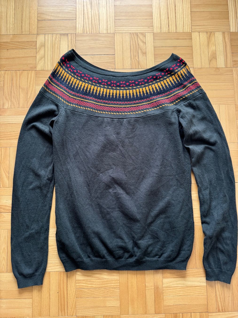 Maglioni & Felpe: Pullover mit schönem Kragen braun M – Usato da Luzern venduto da kun_2nm8 1