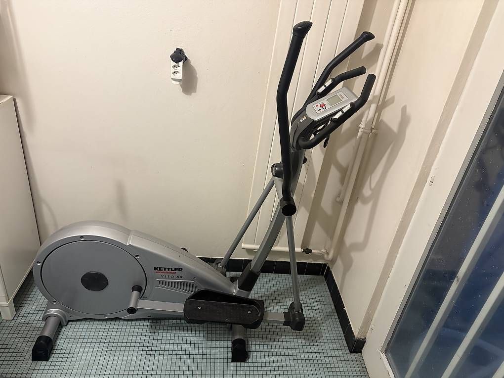 Vélos d'appartement: Crosstrainer Kettler Vito XS – D'occasion à Neuchatel par Aeh