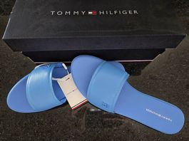 Nagelneu - Tommy Hilfiger Schuhe Gr.40 blau
