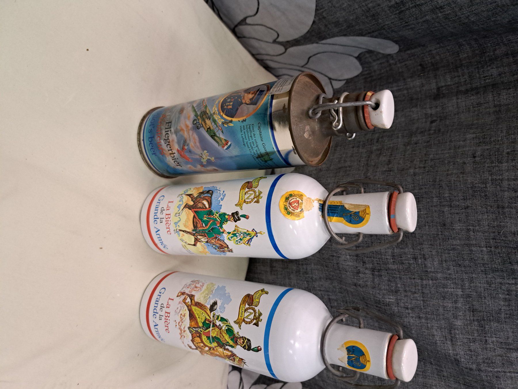Bicchieri, Caraffe & Bottiglie: 3x alte Bierflaschen alu – Usato da Grossdietwil venduto da mahsoumi