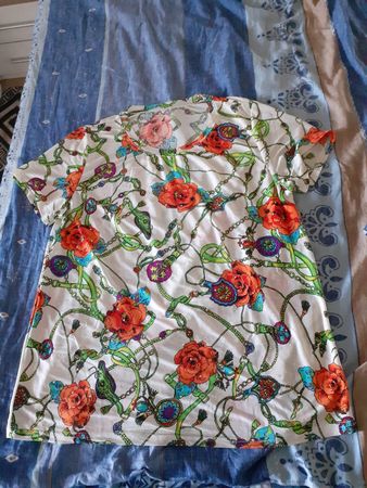 Damen TShirt bunt Grösse M