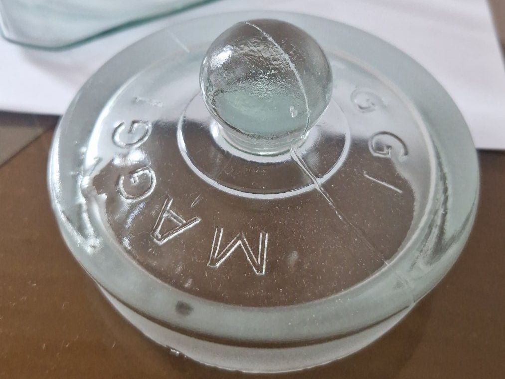 Bicchieri: MAGGI GLAS retro quadratisch – Usato da KREUZLINGEN venduto da sma_c5fz 1