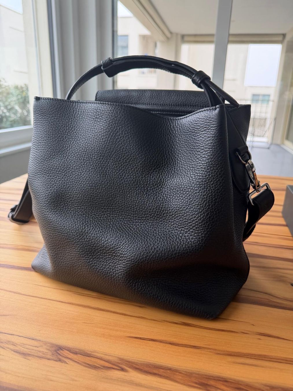 Tod'S Borse da donna: Tod's Handtasche aus Leder, schwarz – Usato da Liestal venduto da KUBULI28 1
