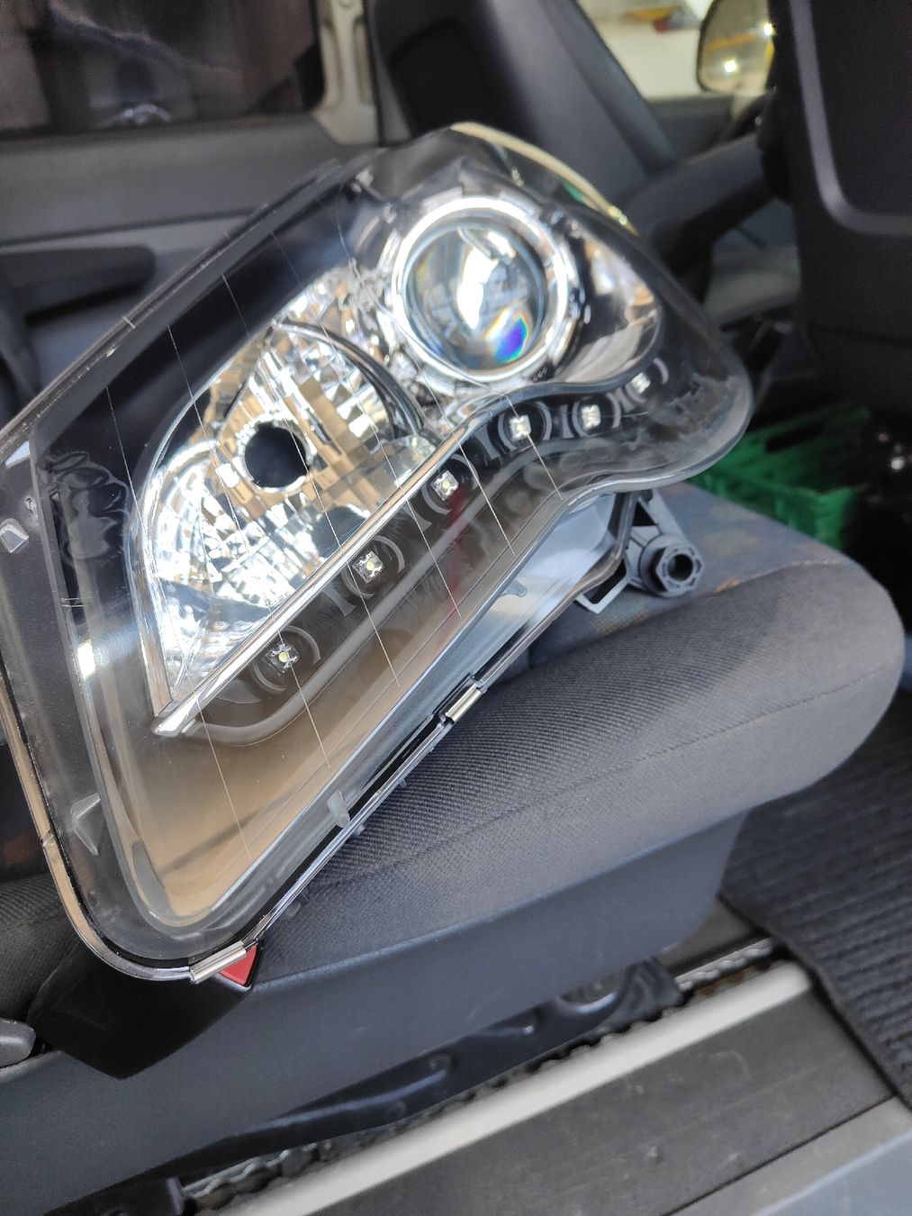 VW Tutti pezzi di ricambio auto: phare vw tiguan – Nuovo e nell'imballaggio originale da Matran venduto da kheops026 1