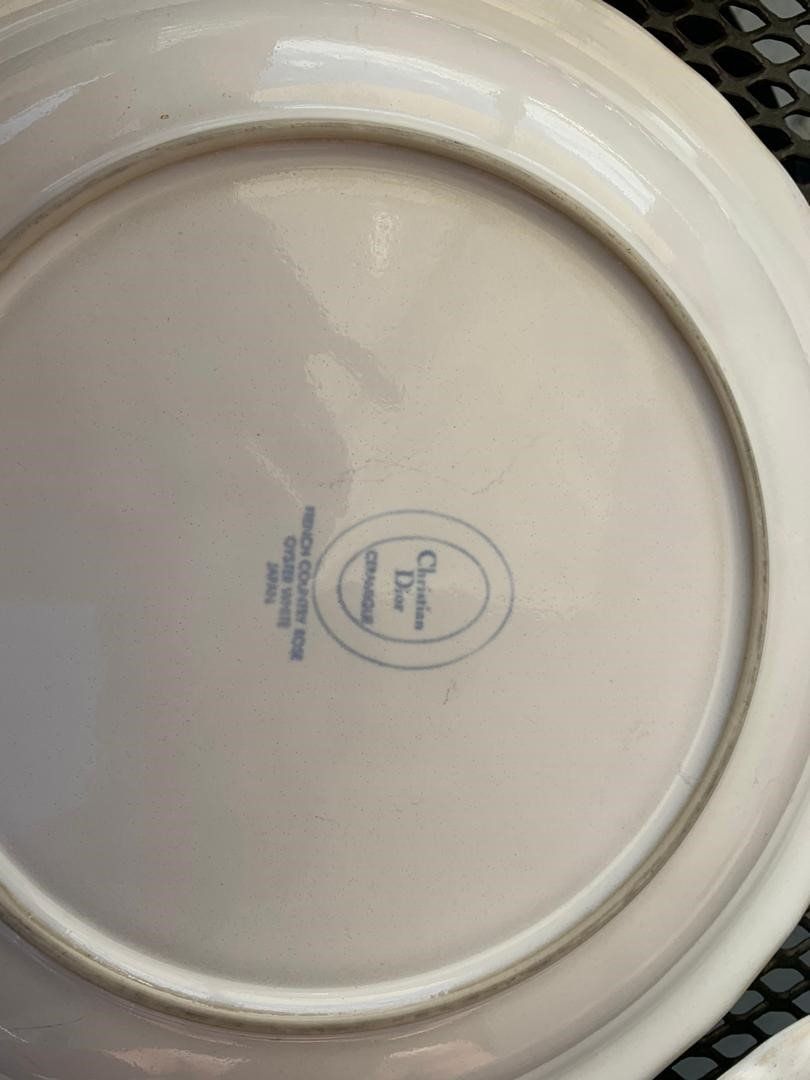 Geschirrsets: Christian Dior Gedeck – Gebraucht aus Clarens von beatholzer 3