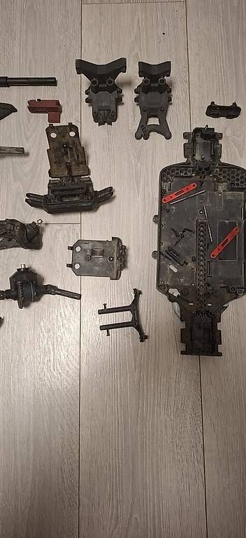 RC Modellbau: Nicht fester Preis Reste eines Arrma Granite – Gebraucht aus Bösingen von Schruppateli 2