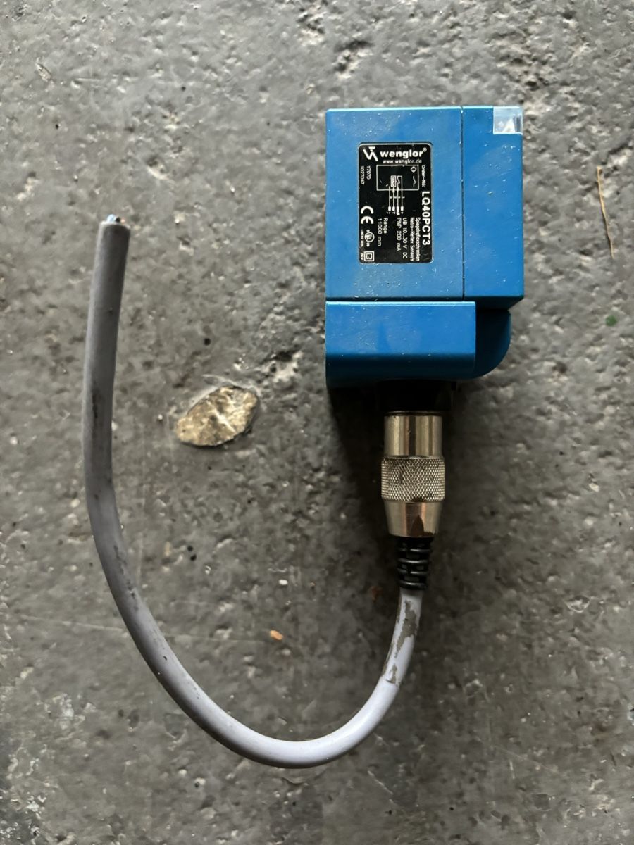 Componenti elettronici: Wenglor Lic20PC13 Lichtschranke – Usato da Luzern venduto da Mecgy 1