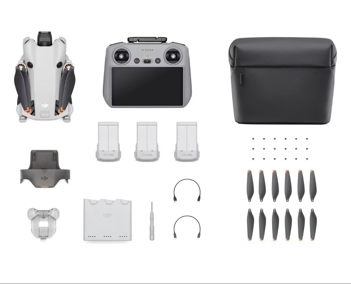 DJI Modellismo RC: DJI Mini 4 Pro Fly More Combo + 256GB SD-Karte – Nuovo (secondo la descrizione) da Fislisbach venduto da Markus_whatsMK 1