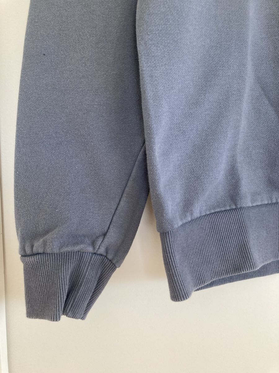 Under Armour Maglioni & Felpe: Pull Under Armour gris, taille S – Usato da Chêne-Bougeries venduto da GiovannaDiLoreto 2