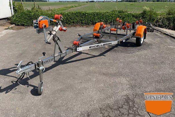 Rimorchi: Bootstrailer Edelstahl Vanclaes Base 750kg – Nuovo (secondo la descrizione) da Gunzgen venduto da HofmannAnhaenger