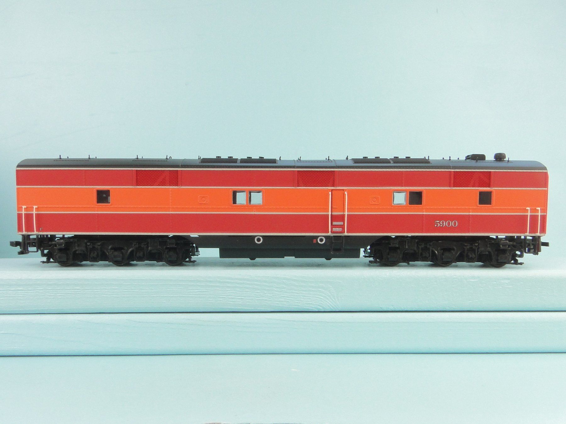 Trains électriques: Proto/Brawa H0  9592 und 9591 E7 & E7B SP – D'occasion à Bülach par cann11 9