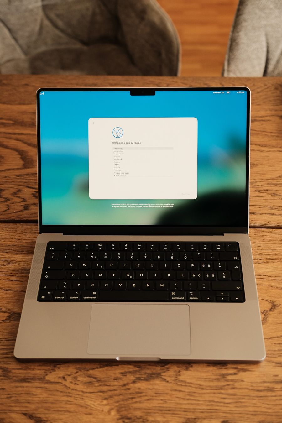 Apple Notebook: MacBook Pro M2 Pro, 16Gb RAM, 2To SSD – Usato da Prilly venduto da Johnny_Boy456 2
