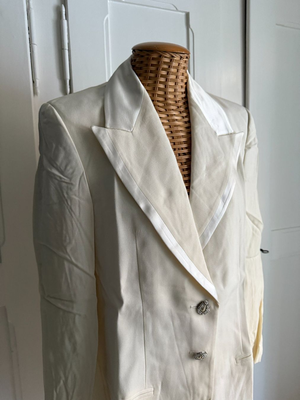 Jacken: MARIO PUCCI CECCONI - Vintage Blazer crème 38 – Gebraucht aus Zürich von Diazaio 1