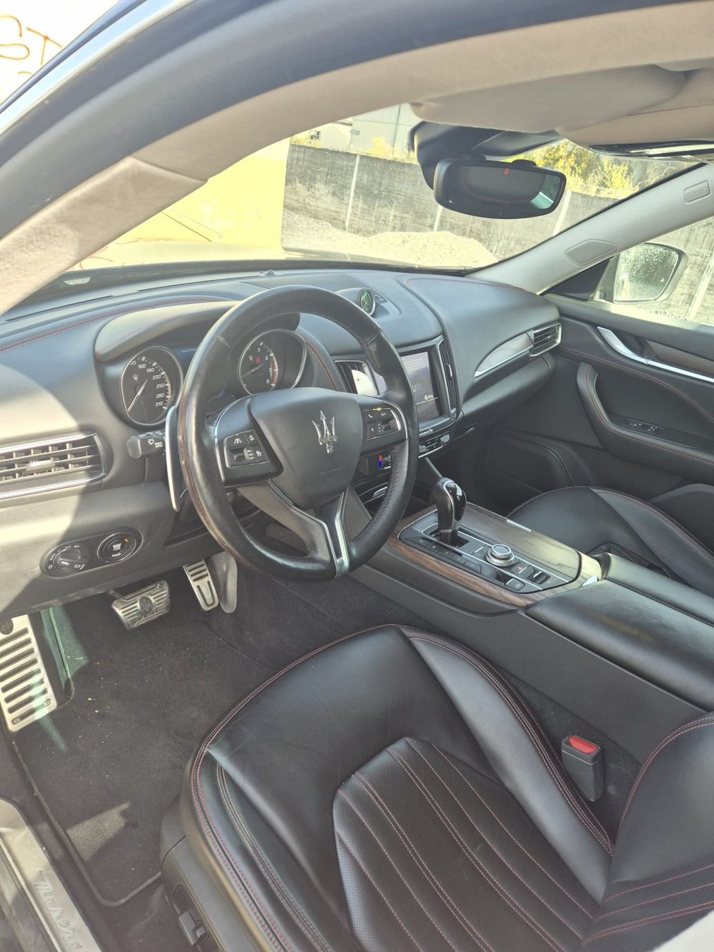 Maserati Autos: MASERATI Levante S 430PS – D'occasion à Boll par loeJ 5