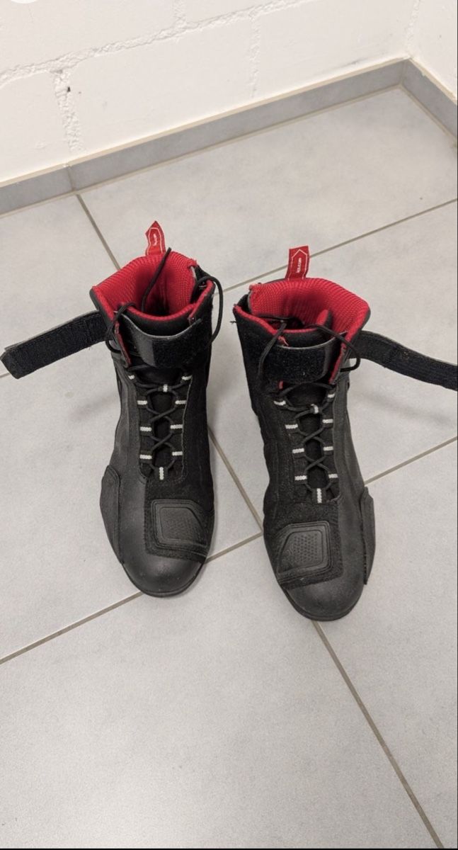 Chaussures hommes: Motorradschuhe IXS – D'occasion à Schmerikon par Bolero73 1