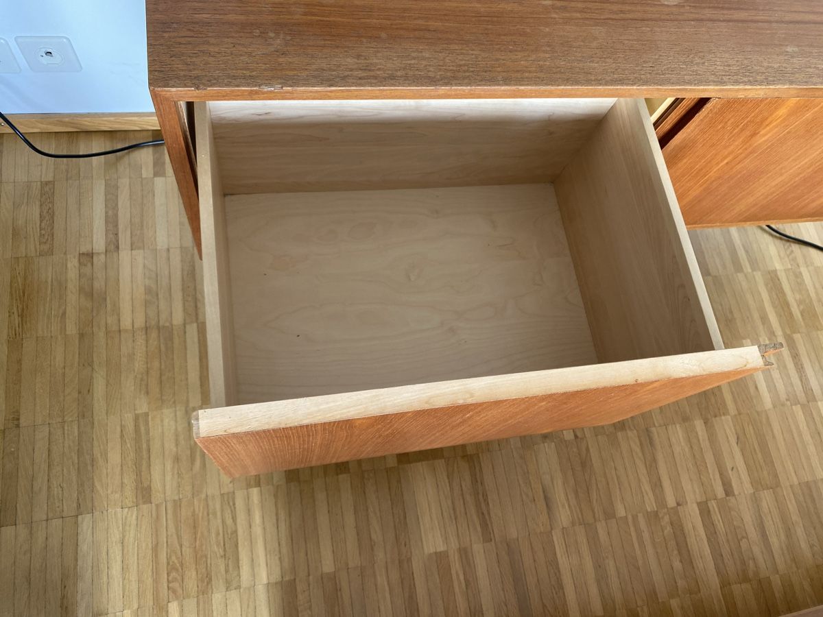 Kommoden: Midcentury Teak sideboard – Gebraucht aus Winterthur von ttru 3